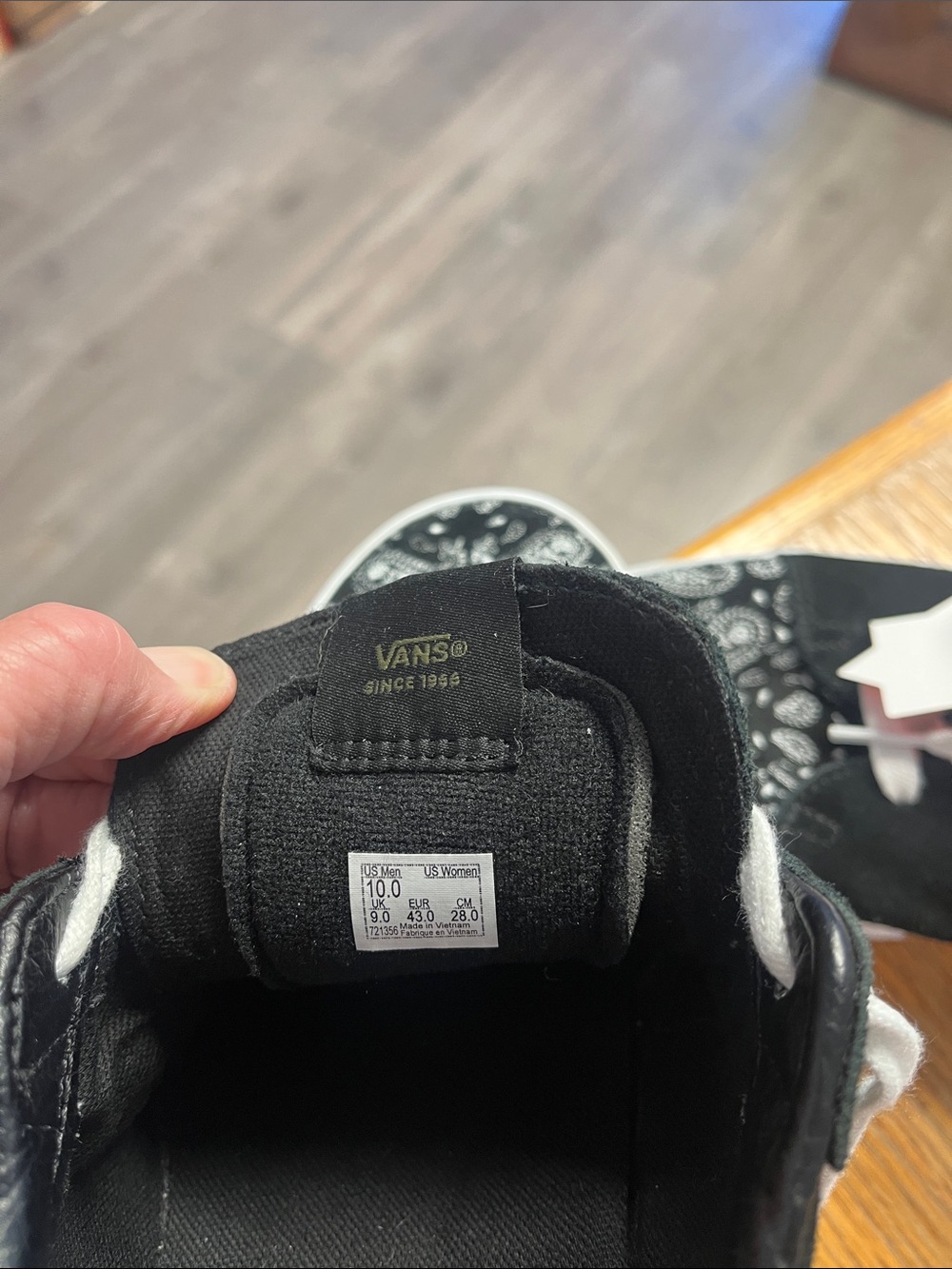 Vans Old Skool Bandana Paisley Sneakers - Black & White - Picture 4 of 5